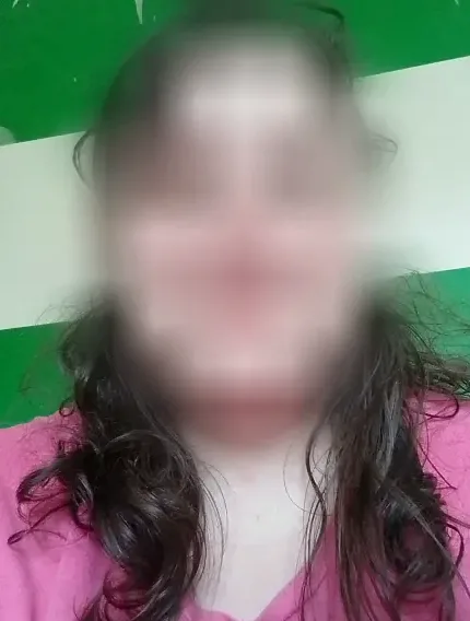 Amanda, 37