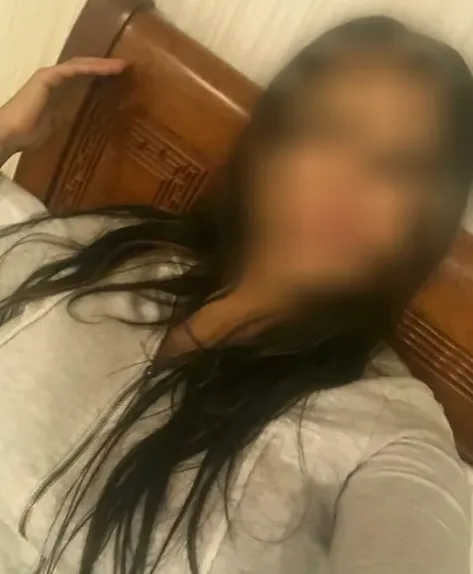 Anna, 31