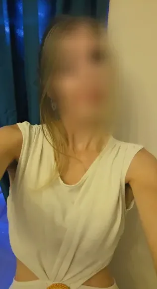 Jasmin, 39