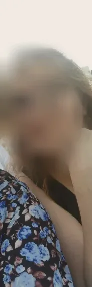 Kamilla, 36