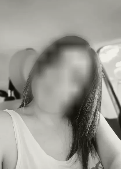 Karoline, 31