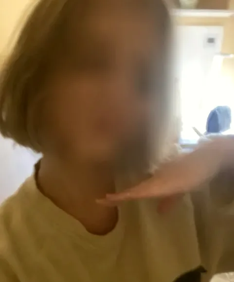 Marie, 19