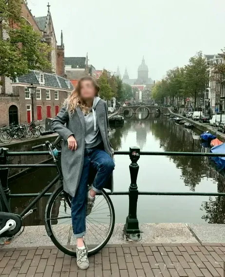Molly, 35