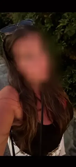 Nora, 31