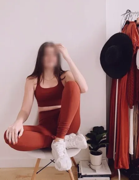 Selma, 28